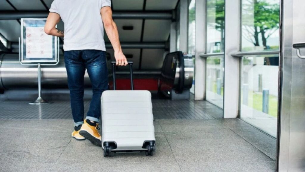 El riesgo desconocido detrás de la idea de viajar con jeans