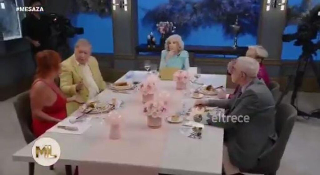 Picante cruce en vivo: “A mí no me des órdenes”, Mirtha le puso un freno a Nancy Pazos por el reproche sobre Santilli