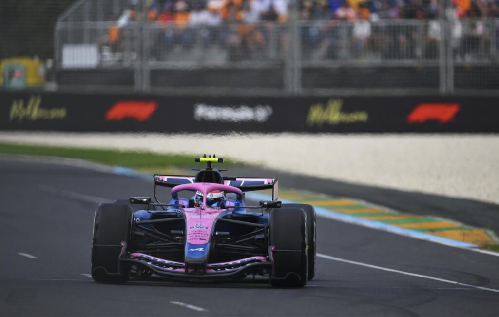 Colapinto pone primera en el GP de China, con el objetivo de dejar atrás lo ocurrido en Australia