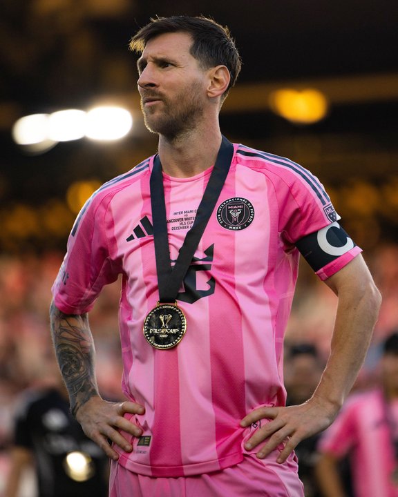El video de Messi siguiendo el debut de Leones FC en la Primera C que explotó las redes