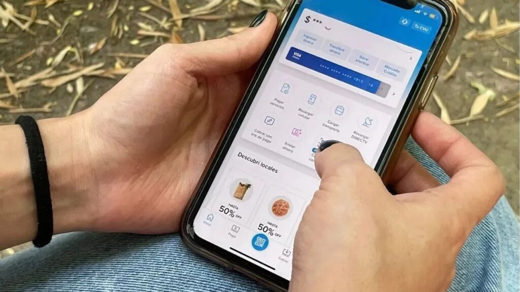 Cómo funciona el cobro de cuotas por transferencia inmediata, nuevo mecanismo del BCRA