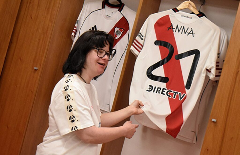 River jugará con números diferentes ante Sarmiento: el homenaje por el Día Mundial del Síndrome de Down