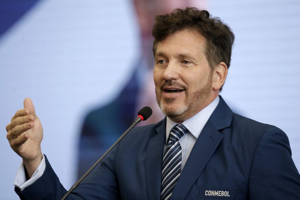 El presidente de la CONMEBOL dijo que “Argentina es bicampeón de la Finalissima” porque “España no se presentó a jugar"