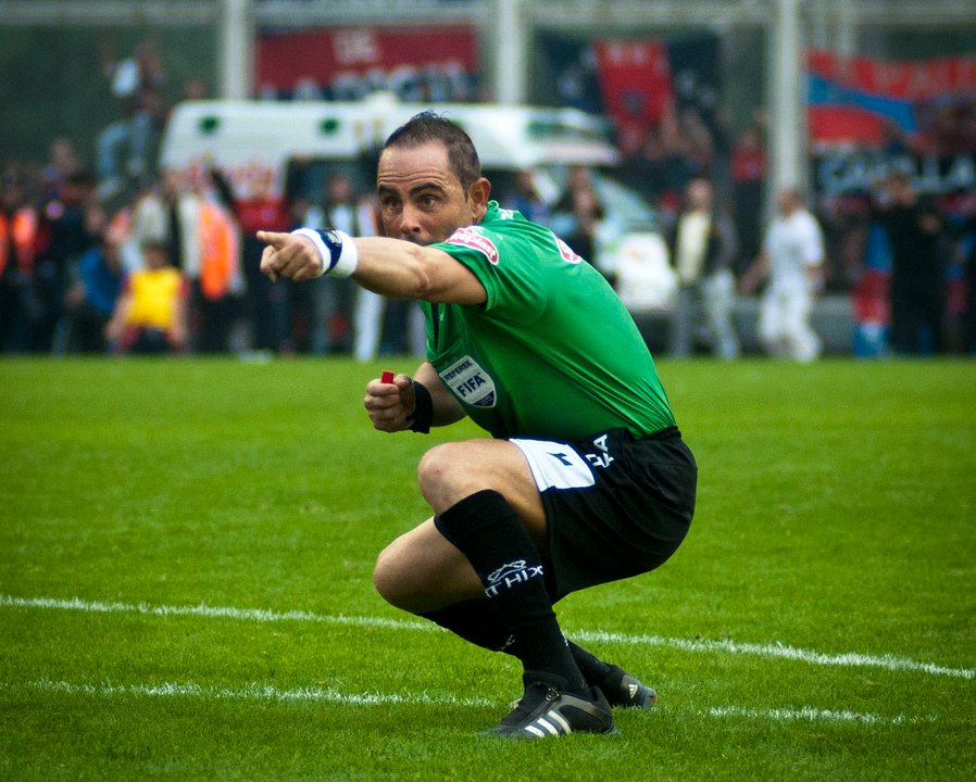 Explosivo mensaje de Lunati en plena crisis arbitral en AFA: “Chorro y ladrón”