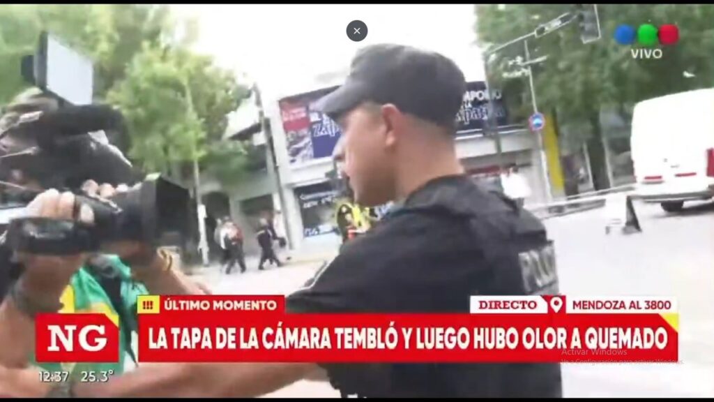 Policías vs camarógrafos: empezó con una discusión y todo terminó con gritos y golpes