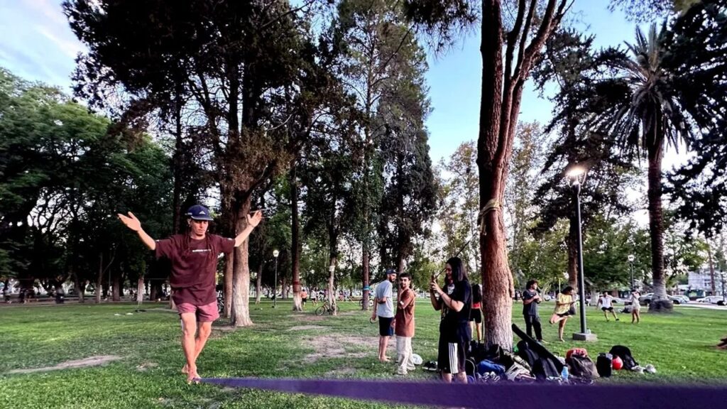 Este es el deporte de equilibrio clave para desafiar la gravedad y no todos lo conocen