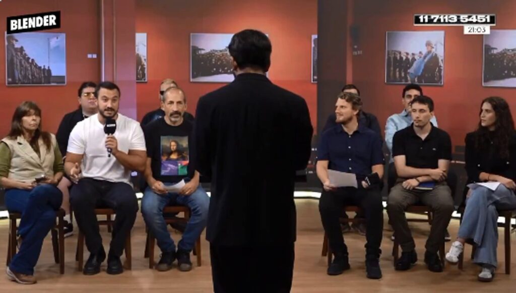 La increíble parodia de las conferencias de Adorni que hizo Rebord con los acreditados en Casa de Gobierno