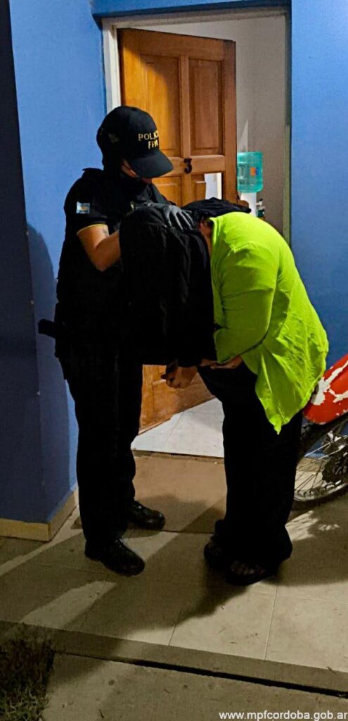 RÍO CUARTO: FPA ALLANÓ UN DOMICILIO Y DETUVO A UN HOMBRE POR VENTA DE ESTUPEFACIENTES