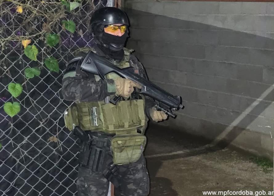FPA DESBARATÓ UNA ORGANIZACIÓN NARCO Y SECUESTRÓ MÁS DE 10000 DOSIS DE DROGAS EN RÍO CUARTO. 12 DETENIDOS