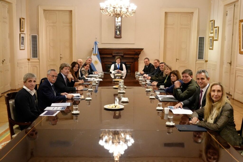 Javier Milei encabezó una nueva reunión de Gabinete tras semanas complejas para el Gobierno