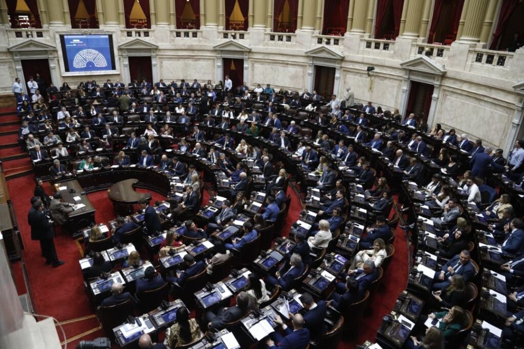 Ley de Glaciares: La Libertad Avanza y aliados convirtieron en ley la reforma de forma contundente