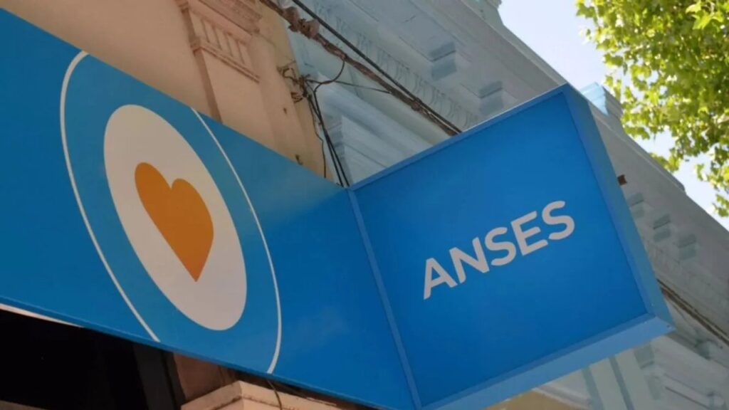 Cuál es el trámite clave que agilizó ANSES para el cobro de AUH en abril 2026