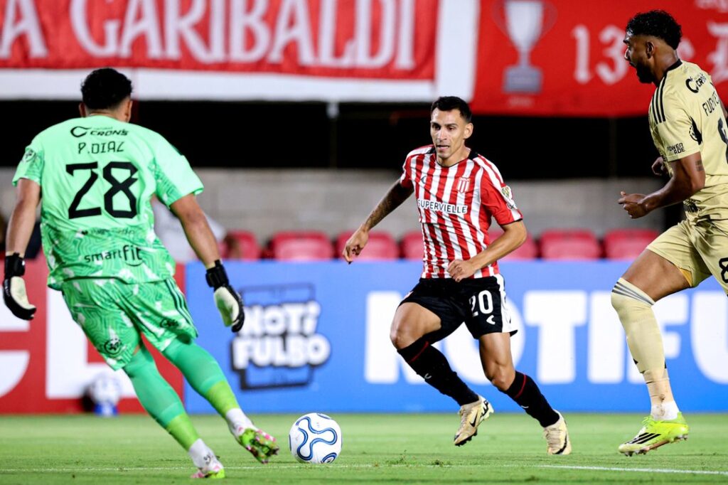 Estudiantes le ganó a Cusco por 2-1 y sumó su primer triunfo en la Copa Libertadores 2026