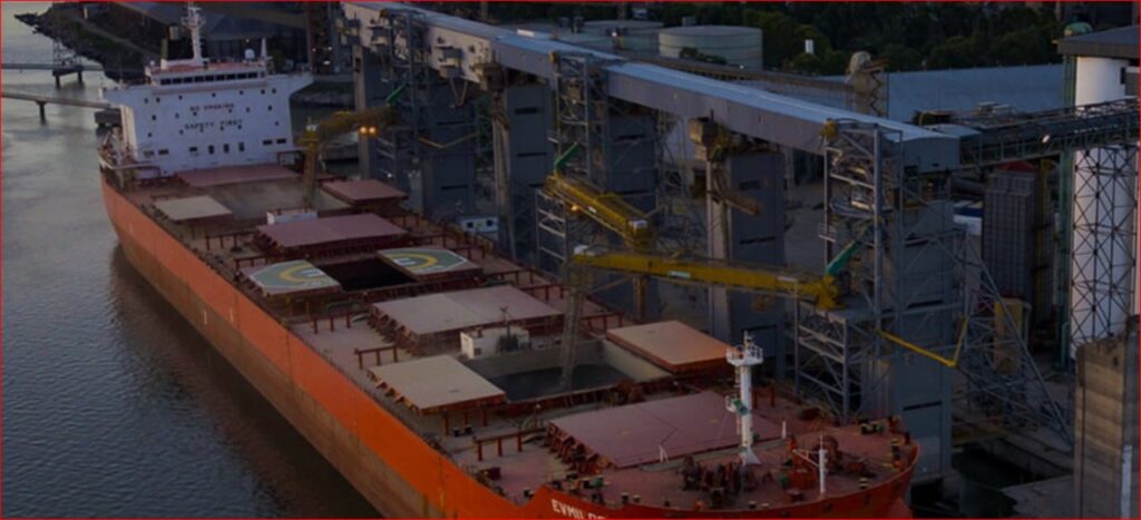 Alerta por parálisis en puertos: CIARA-CEC denuncia prácticas extorsivas y fuerte impacto en las exportaciones
