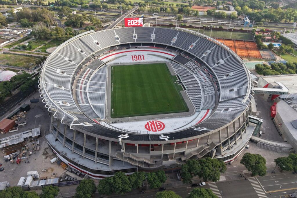 Reventa: cuánto cuestan las entradas de última hora para poder ver River y Boca