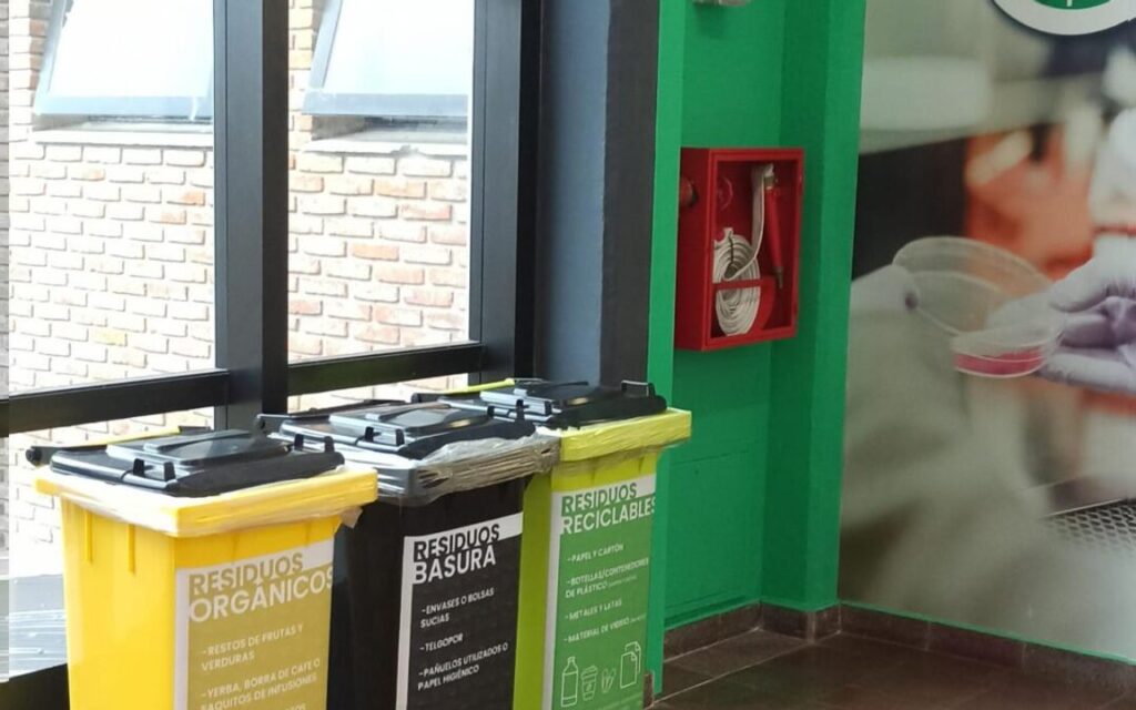 Comenzó la campaña de reciclaje en la UNLZ: de qué se trata