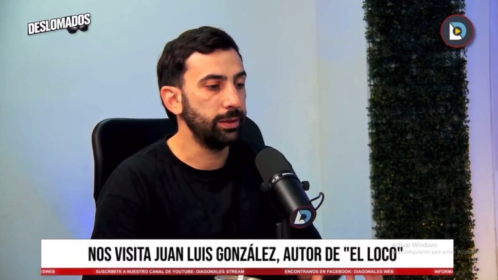 Juan Luis González, autor de ‘El Loco’: “En La Libertad Avanza llegan a donde llegan porque se parecen a la gente que representan”