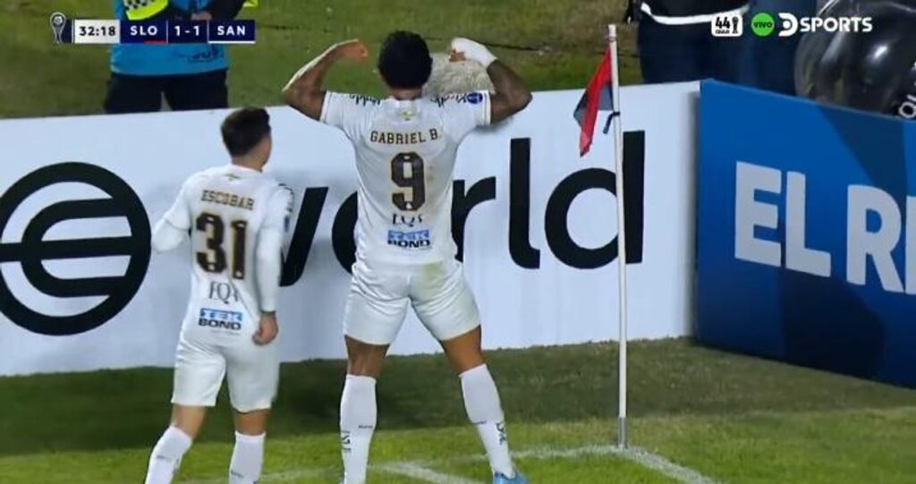Neymar frotó la lámpara, Rolheiser metió un taco descomunal y Gabigol definió con clase: el golazo de Santos a San Lorenzo