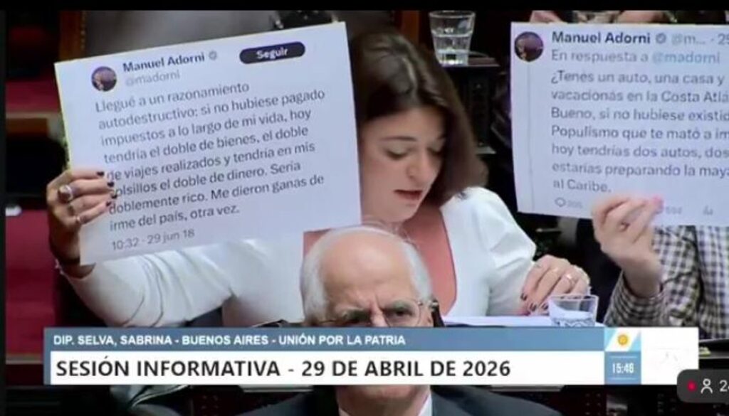 Carpetazo letal para Adorni en Diputados: leyeron sus viejos tuits de cuando no tenía un peso y quedó expuesto por sus casas y viajes