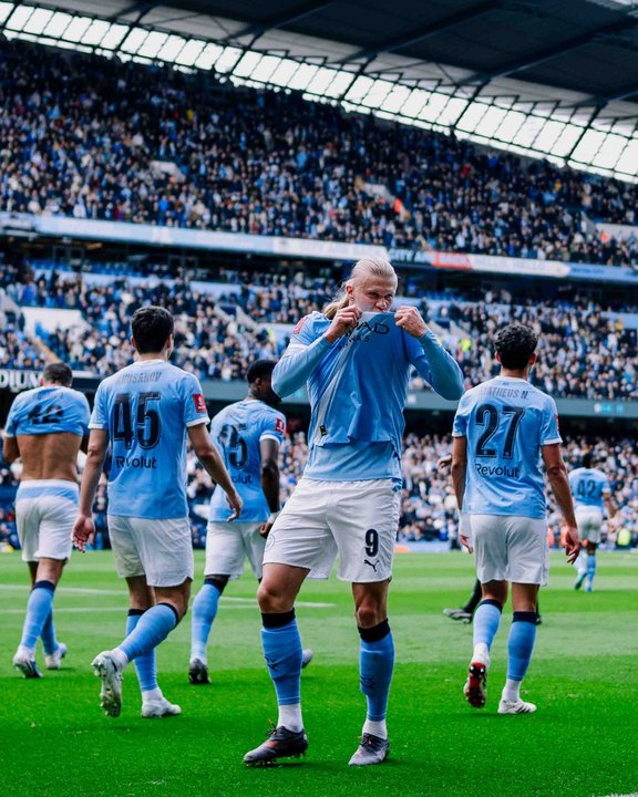 El Manchester City goleó al Liverpool y se clasificó a la semifinal de la FA Cup