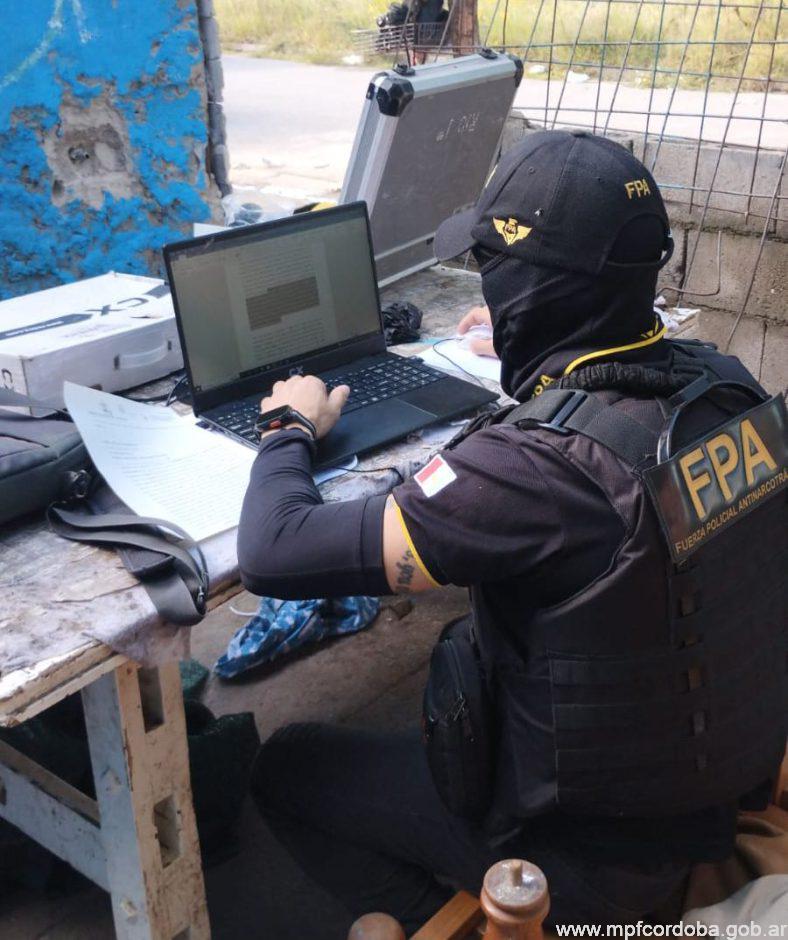 CÓRDOBA: FPA DESBARATÓ UNA BANDA NARCOFAMILIAR EN BARRIO CIUDAD MI ESPERANZA. SIETE DETENIDOS