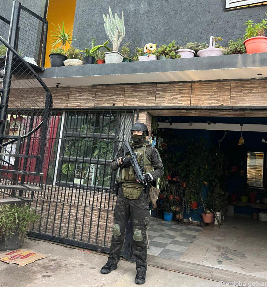 CÓRDOBA: FPA CERRÓ UN PUNTO DE VENTA EN BARRIO EL KAIRO Y DETUVO A DOS MUJERES