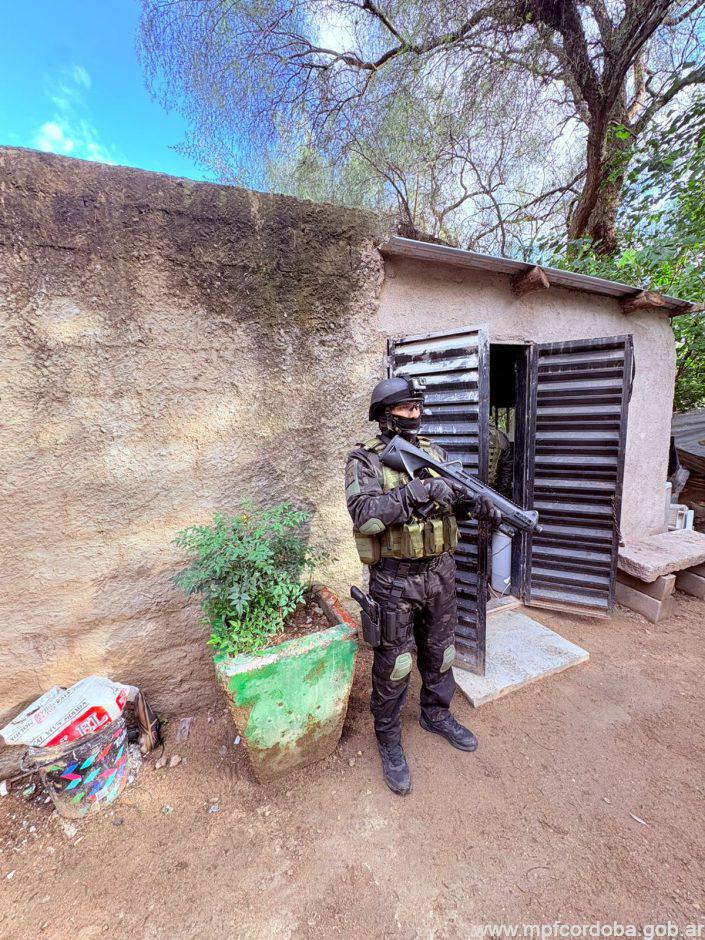 LA FALDA: FPA ALLANÓ UNA VIVIENDA Y SECUESTRÓ DROGAS VINCULADAS A UNA CAUSA POR NARCOMENUDEO