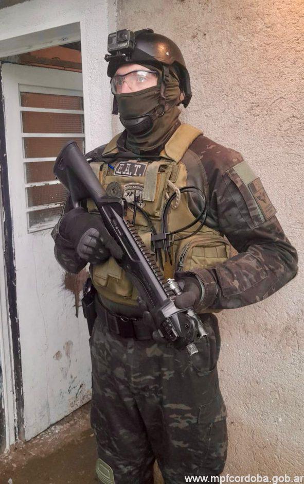 CÓRDOBA: FPA DETUVO A UNA MUJER CON ANTECEDENTES Y SECUESTRÓ COCAÍNA EN BARRIO MONJA SIERRA