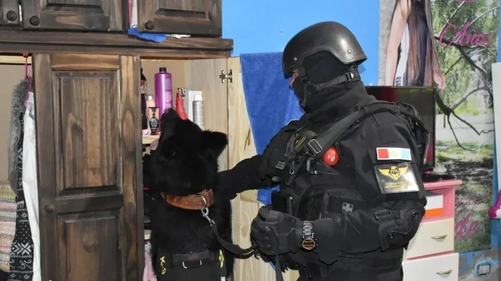 CONDENARON A NUEVE INTEGRANTES DE UNA ORGANIZACIÓN NARCOCRIMINAL DEDICADA A LA VENTA Y DISTRIBUCIÓN DE DROGAS EN CÓRDOBA Y RÍO CUARTO