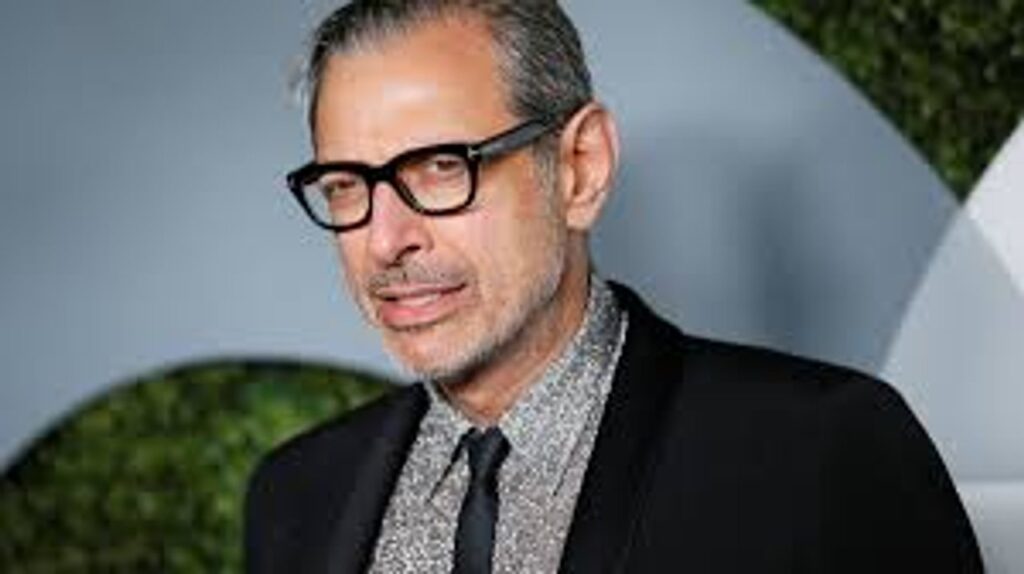 Impecable a los 73 años: así fue la impresionante transformación de Jeff Goldblum