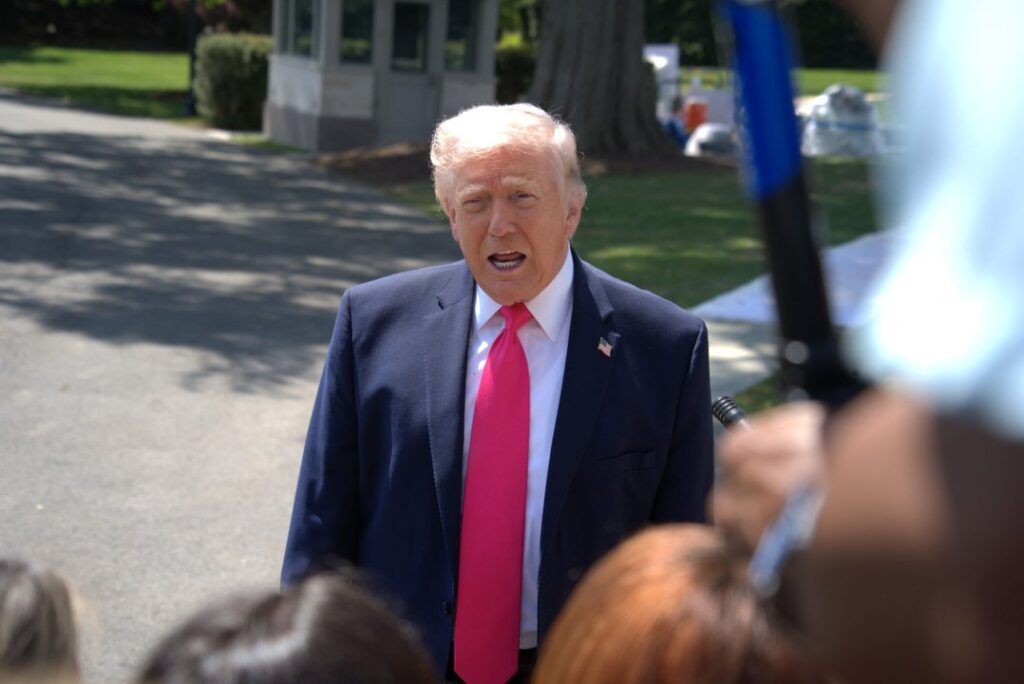 Trump dice que no asumió “ningún compromiso” sobre Taiwán, mientras China reclama “medidas concretas”