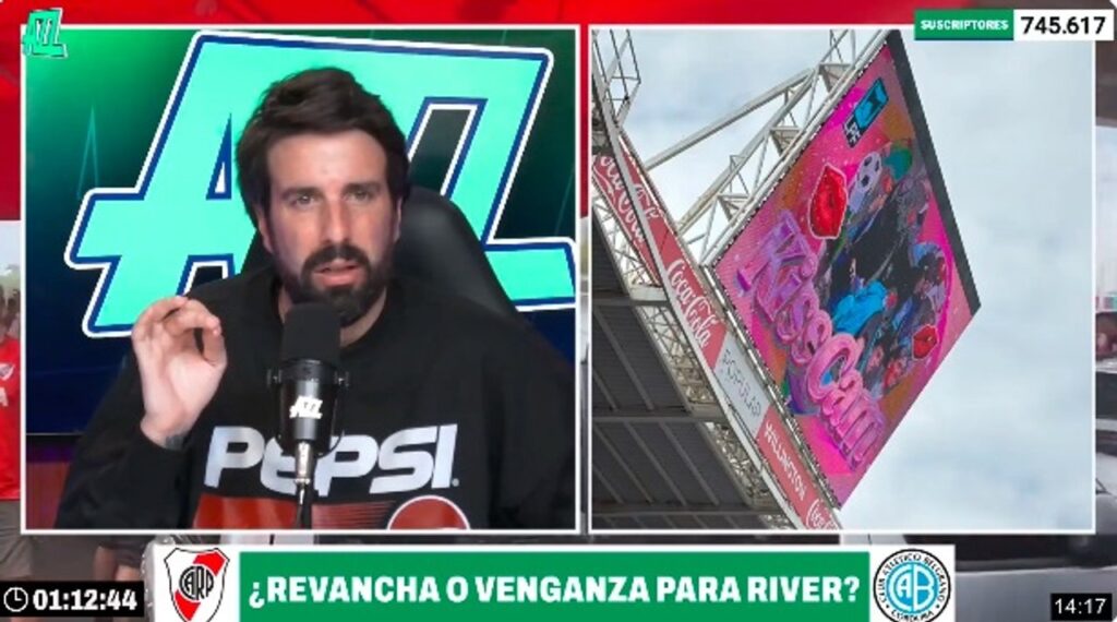 Azzaro explotó de furia contra la “kiss cam” que se estrenó en el Mario Alberto Kempes