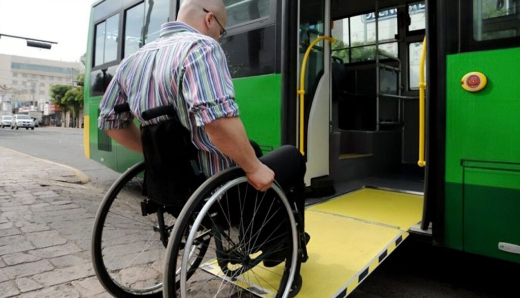 La Ciudad habilitó la exención de impuestos al transporte de personas con discapacidad