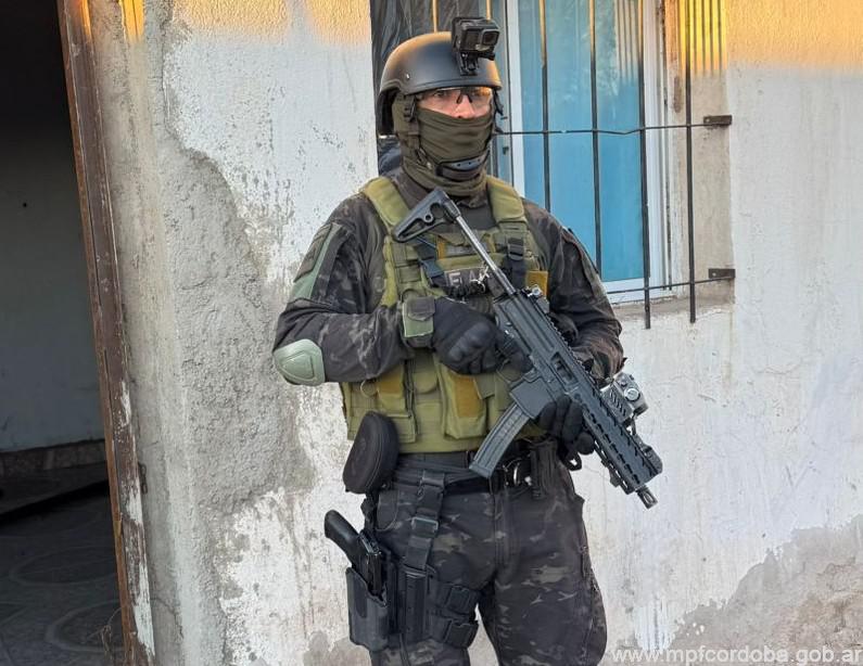 FPA REALIZÓ DOS ALLANAMIENTOS Y SECUESTRÓ ESTUPEFACIENTES EN CRUZ DEL EJE