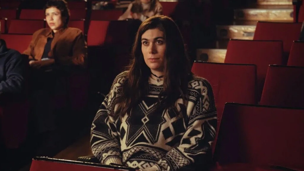Dura menos de dos horas, está en Netflix y reinterpreta un clásico sobre identidad y deseo