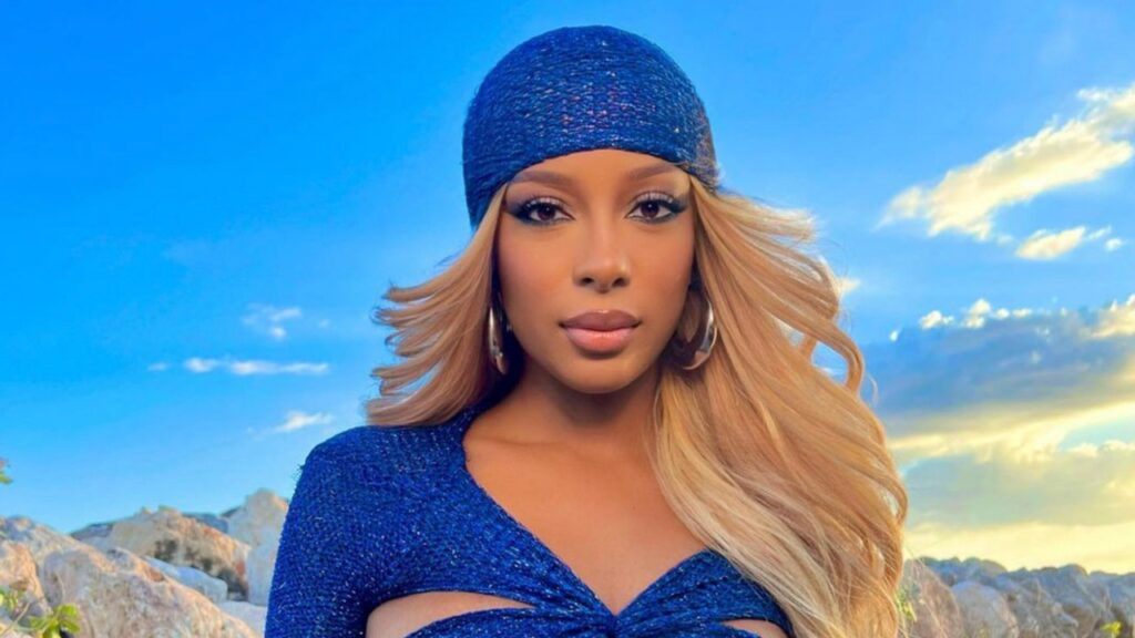Cantante destacada: así fue la impresionante transformación de Victoria Monet