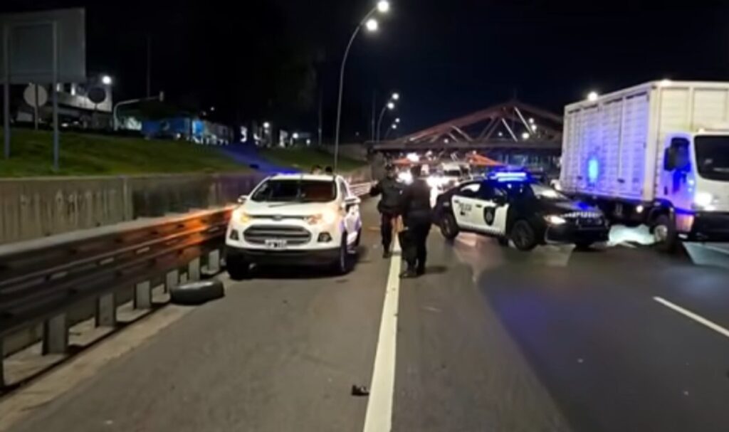 Choque múltiple en Avenida General Paz: un carril reducido