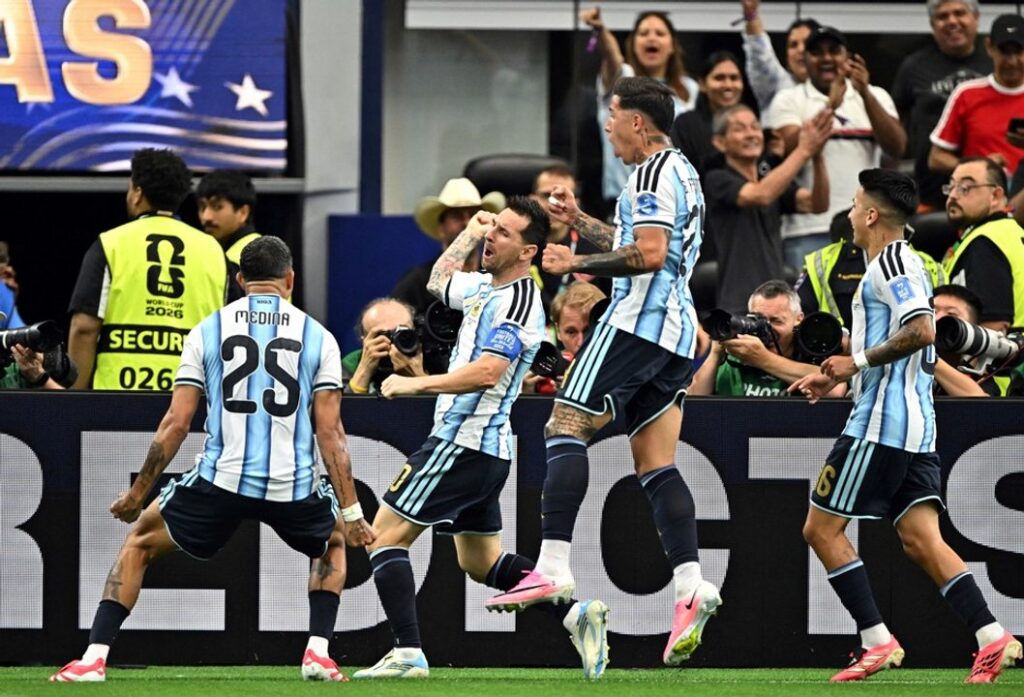 Cine: el relato de Closs del segundo gol de Messi para sellar la victoria 2 a 0 ante Austria