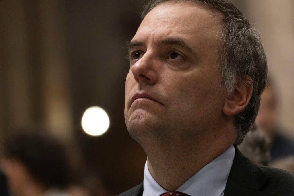 La respuesta de Manuel Adorni tras la suspensión de su informe en el Senado