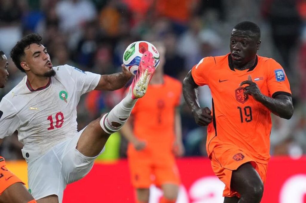 Marruecos venció por penales a Países Bajos y clasificó a los octavos de final del Mundial