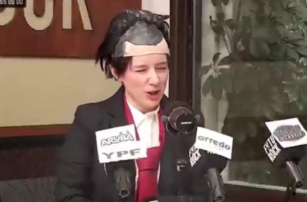 La desopilante imitación de Malena Pichot a Manuel Adorni: le pegó una delirada épica y se volvió viral
