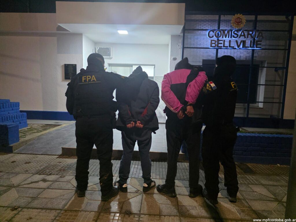 BELL VILLE: FPA REALIZÓ PATRULLAJES PREVENTIVOS, SECUESTRÓ ESTUPEFACIENTES Y DETUVO A DOS MENORES