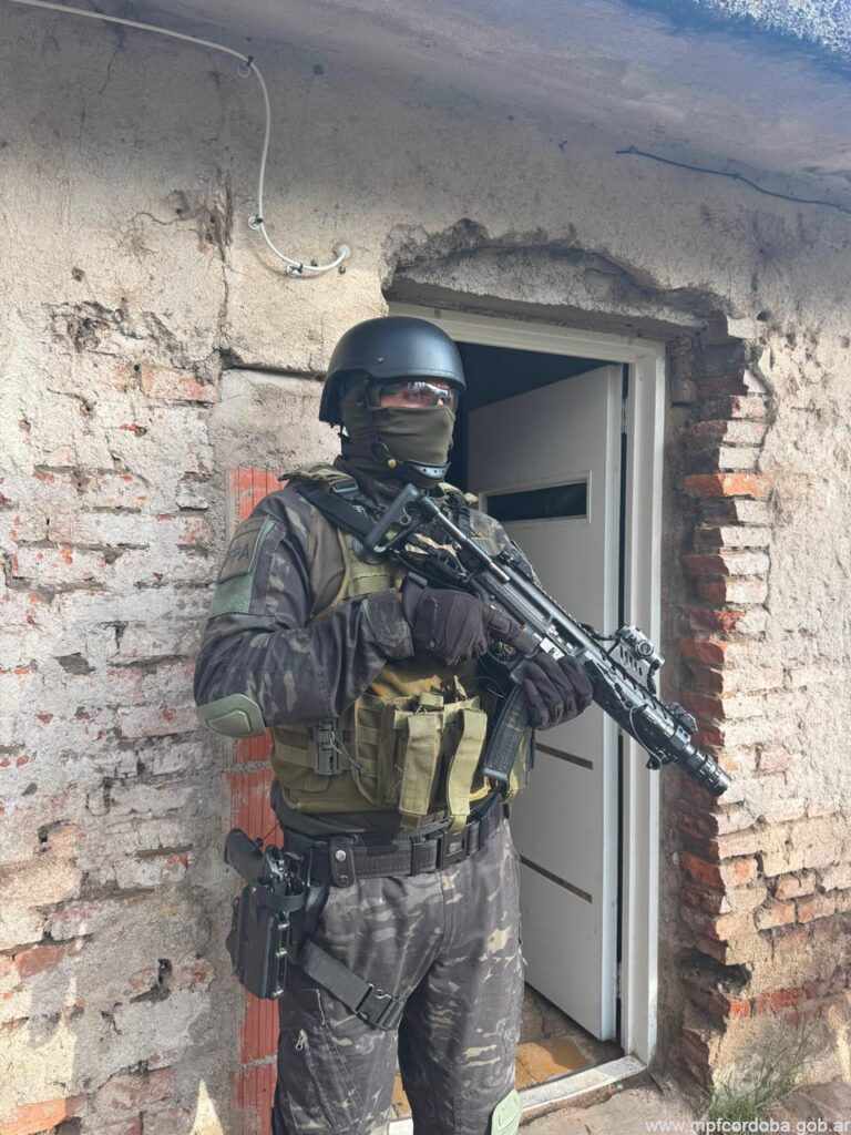 FPA REALIZÓ UN ALLANAMIENTO Y DETUVO A UNA MUJER EN RÍO CUARTO